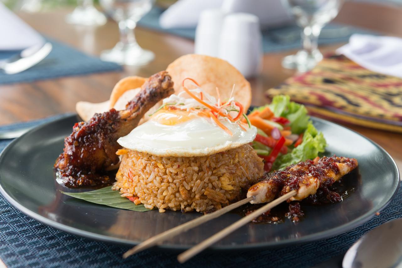 Sotis Residence Pejompongan Jakarta Exteriör bild